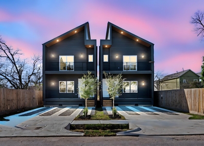 234 E 39th Street - Photo 1