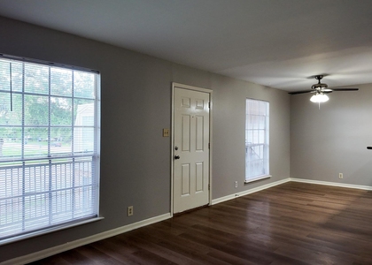 2102 5th Avenue N - Photo 1