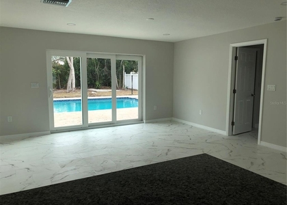 345 Parkland Avenue - Photo 1