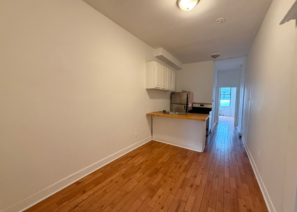367 Menahan Street - Photo 1