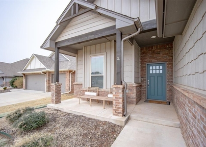 18644 Groveton Boulevard - Photo 1