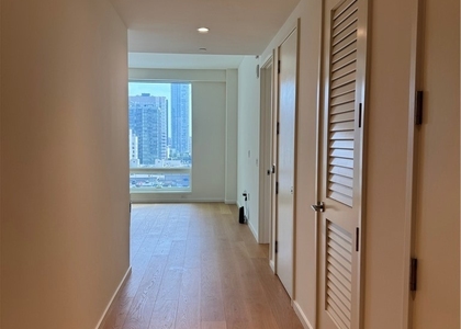 877 Francisco - Photo 1