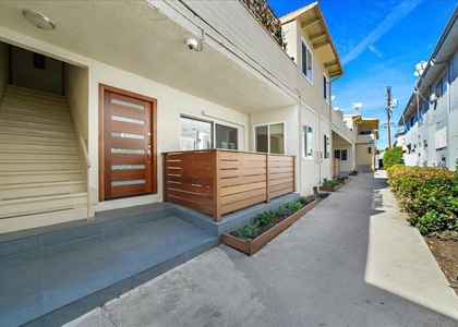 11719 Mayfield Avenue - Photo 1