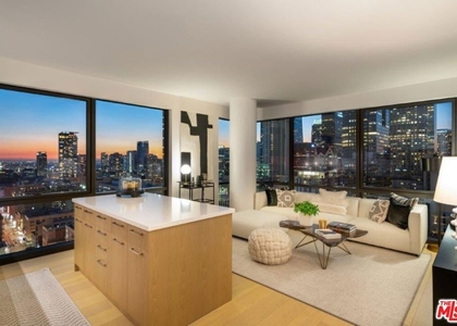 400 S Broadway - Photo 1