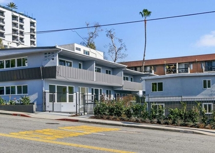 954 N San Vicente Boulevard - Photo 1