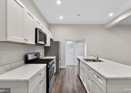 980 N Marshall Street - Photo 1