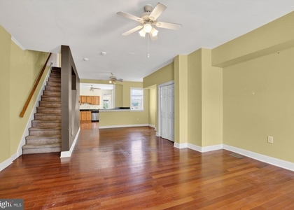 219 Hermitage Street - Photo 1