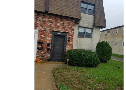 209 Glenside Avenue - Photo 1