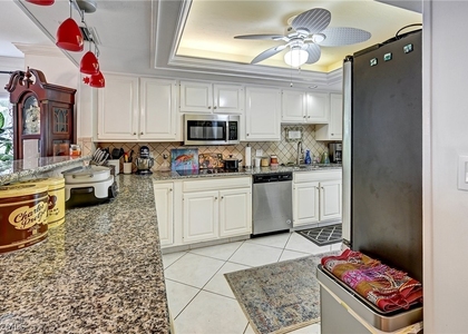 4821 S Landings Drive - Photo 1