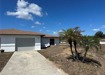 3965 20th Street W - Photo 1