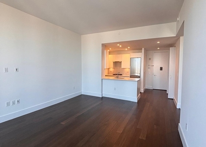 East 44th Street - Photo 1