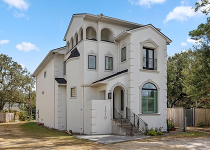 1210 Parkerhaven Court - Photo 1