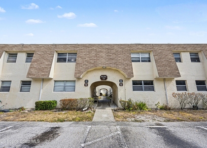 3135 Shady Dell Lane - Photo 1