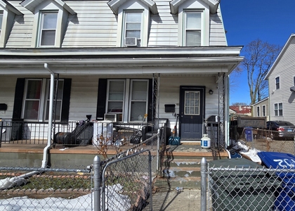 102 Hanover Street - Photo 1