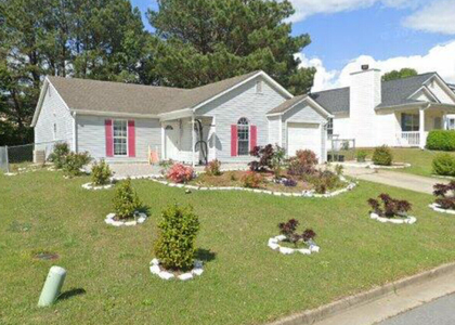 465 Eagles Crossing Circle - Photo 1