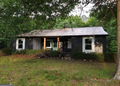 1285 Dallas Highway - Photo 1