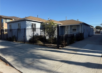 6714 West Boulevard - Photo 1