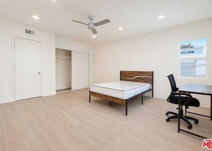 1189 W 36th Place - Photo 1