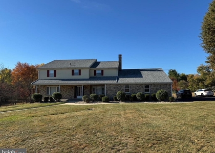 1305 Hawthorne Lane - Photo 1