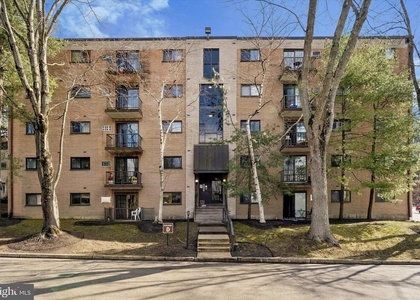 400 Glendale Road - Photo 1