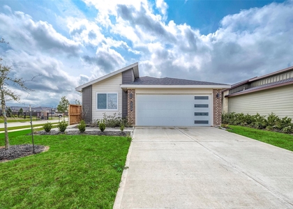 2920 Gunnersbury Drive - Photo 1