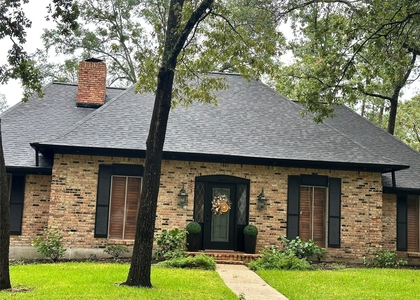 103 Wroxton - Photo 1