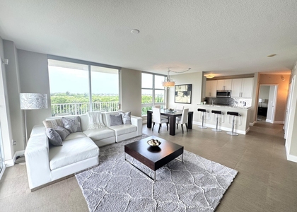 700 E Boynton Beach Boulevard - Photo 1