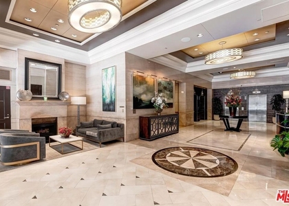 10520 Wilshire Boulevard - Photo 1
