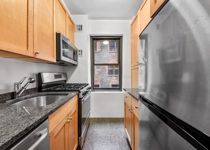 East 56th Street - Photo 1