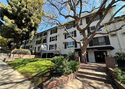 1222 N Olive - Photo 1