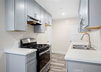 2930 Fairmount Avenue - Photo 1