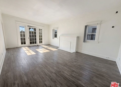 881 W 23rd Street - Photo 1