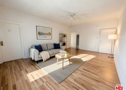 2611 W Orchard Avenue - Photo 1