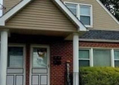 222 Cleveland Avenue - Photo 1