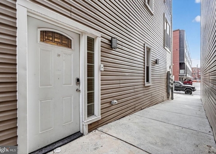980 N Marshall Street - Photo 1