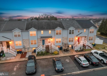 407 Champs Lane - Photo 1