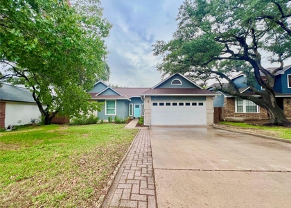 11917 Meadowfire Dr - Photo 1