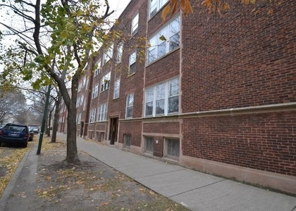 1917 W Winnemac Avenue - Photo 1