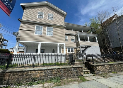 1136 Luzerne Street - Photo 1