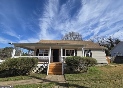629 Hanson Street - Photo 1