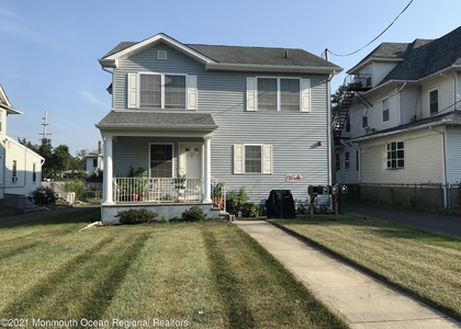 112 Morris Avenue - Photo 1