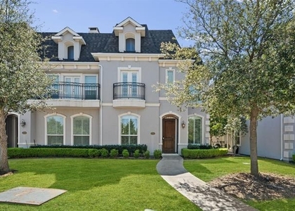 7513 Renaissance Boulevard - Photo 1