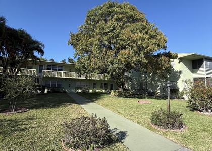 64 Norwich C - Photo 1