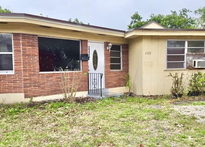 2325 Johnson Street - Photo 1