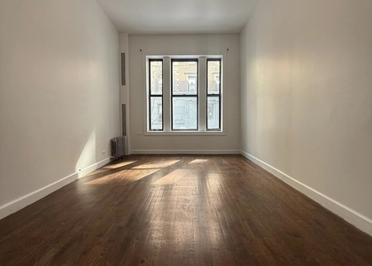 600 West 142nd Street - Photo 1