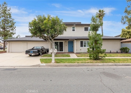 2215 E Avalon - Photo 1