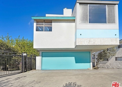 29231 Heathercliff Road - Photo 1