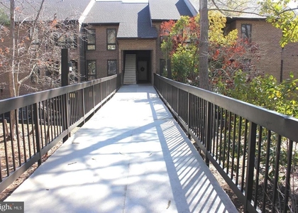 44759 Woodlake Court - Photo 1