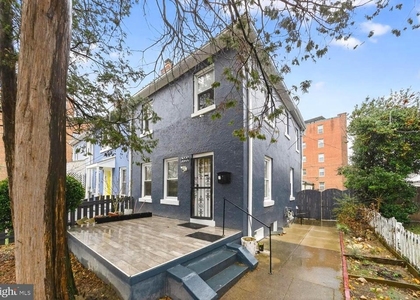 1353 Kennedy Street Nw - Photo 1