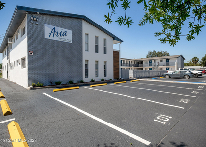 115 W Seminole Avenue - Photo 1